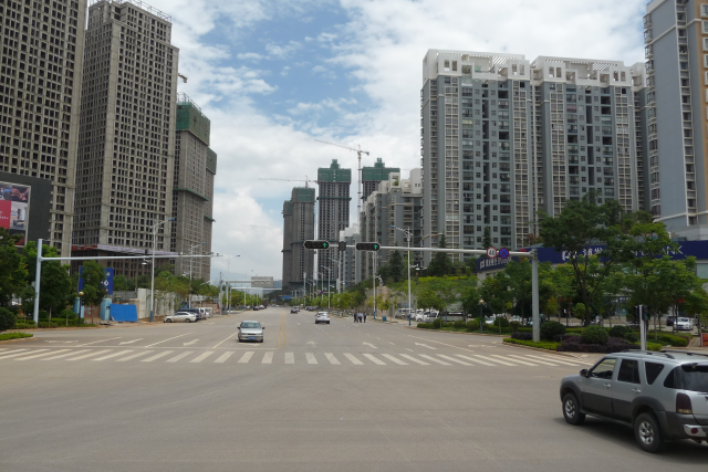 Typical streets and blocks of Chenggong, Yunnan, Balula Luis