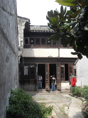 The old dentist house in Jinshi Village, Suzhou., Giulio Verdini