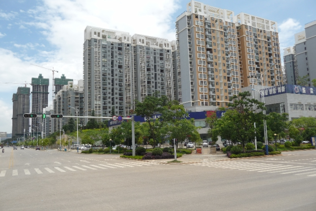 Typical streets and blocks in Chenggong, Balula Luis